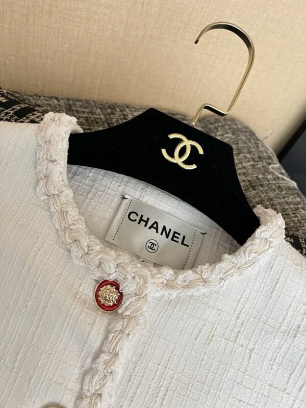 CHAENL Outerwear