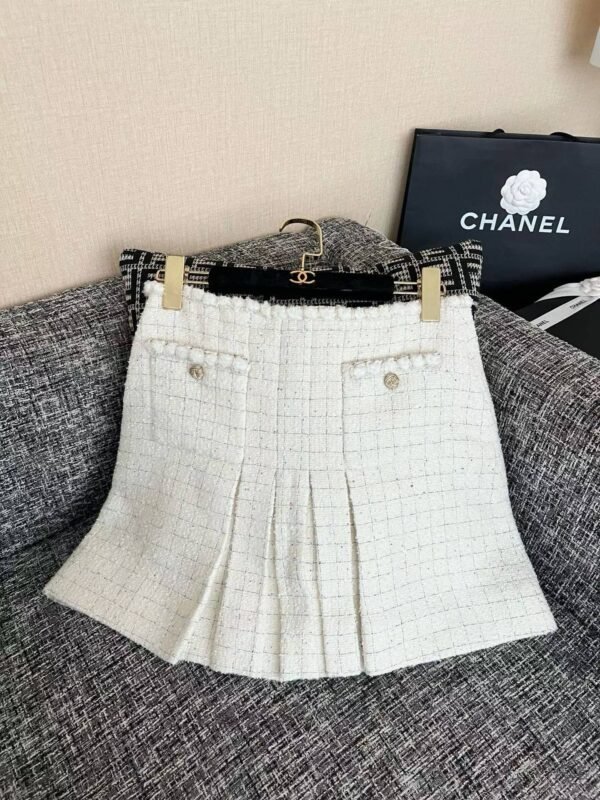 CHANEL Short Skirt