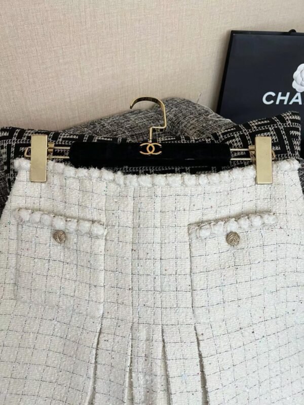 CHANEL Short Skirt