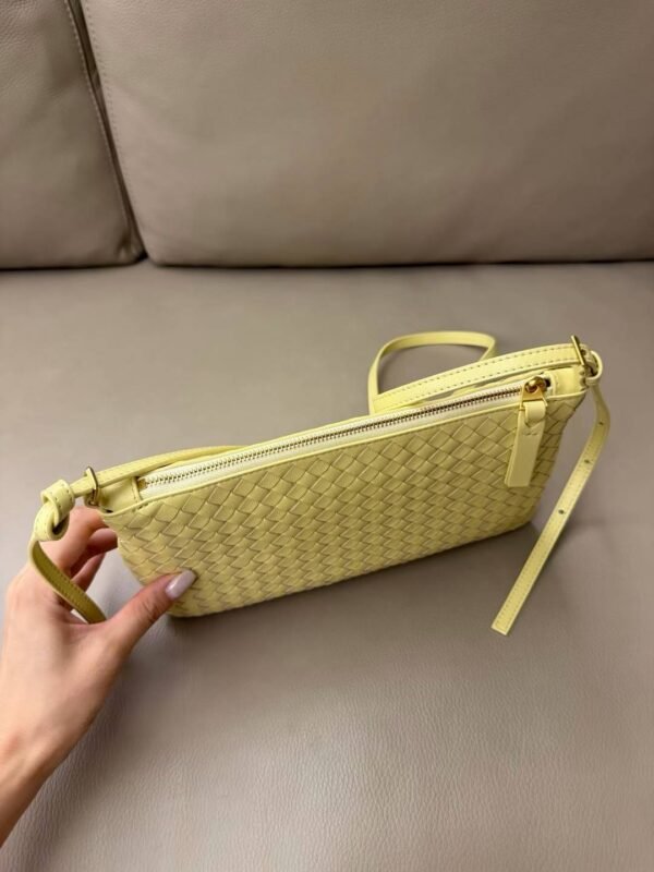 BOTTEGA VENETA LNTRECCIATO PICCOLO