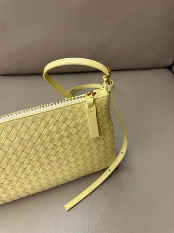 BOTTEGA VENETA LNTRECCIATO PICCOLO