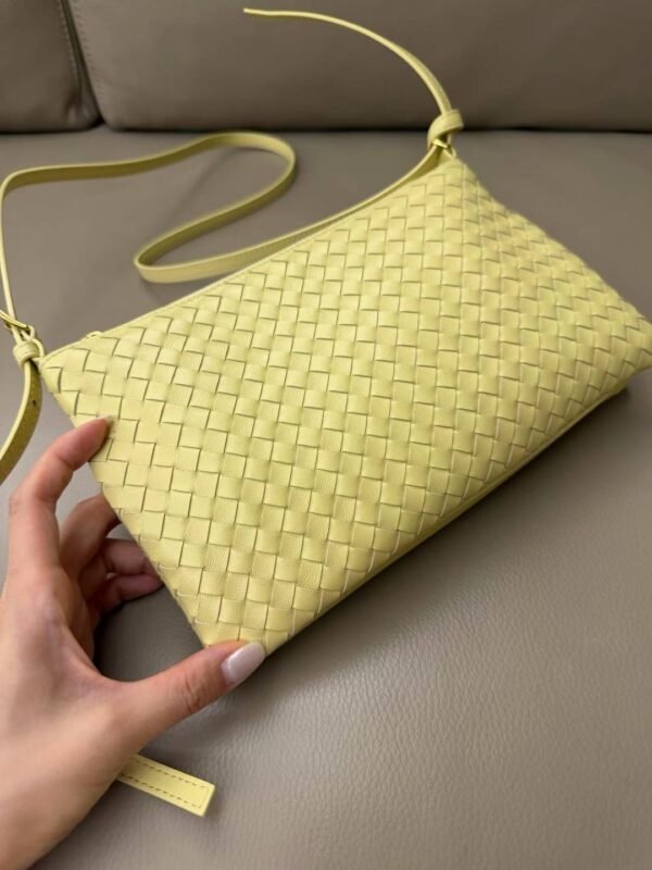 BOTTEGA VENETA LNTRECCIATO PICCOLO