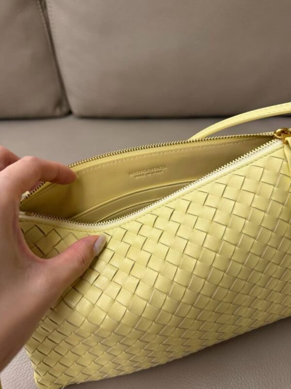 BOTTEGA VENETA LNTRECCIATO PICCOLO