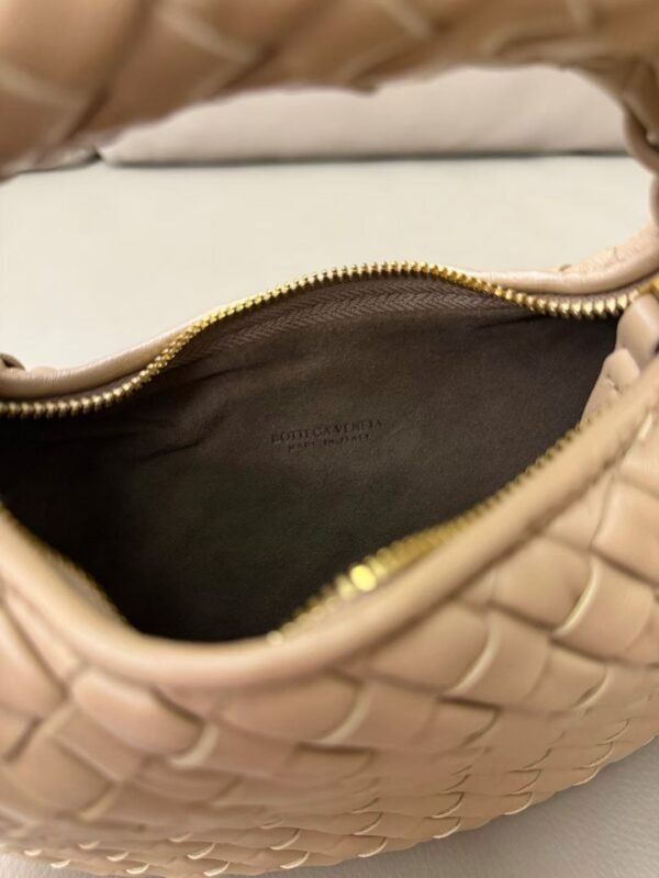 BOTTEGA VENETA Baby Veneta