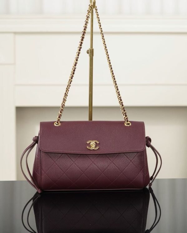 CHANEL Shopping Bag