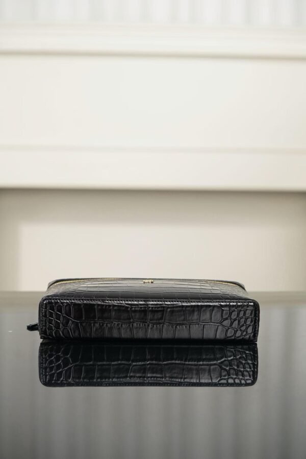 CHANEL Vanity with Chain
