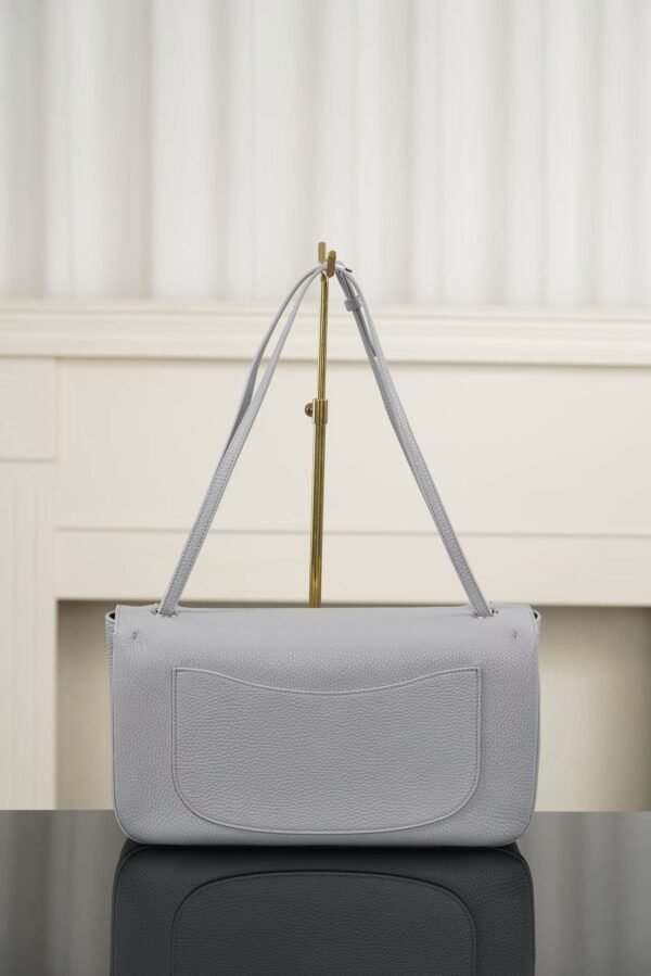 CHANEL Maxi Flap bag