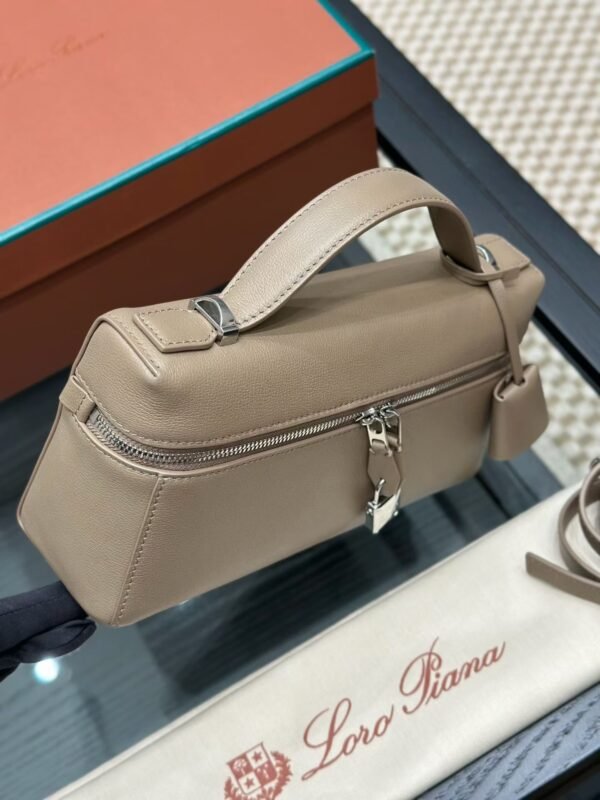 LORO PIANA EXTRA BAG L23