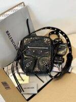 BALENCIAGA Le Cagole Camera Bag