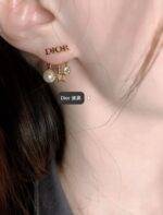 DIOR Dangle  Earing