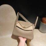 HERMES Lindy 26 Color81 Clemence leather - Image 9