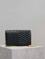 YSL MONOGRAM envelope bag - Image 8