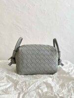 BOTTEGA VENETA Loop Top Handle - Image 9