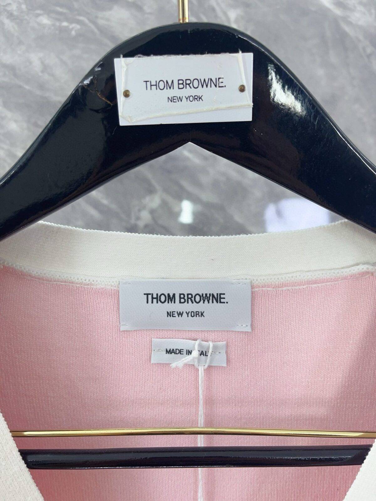 THOM BROWNE  Classic puppy knitted cardigan - Image 21