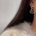 LOUIS VUITTON Earing