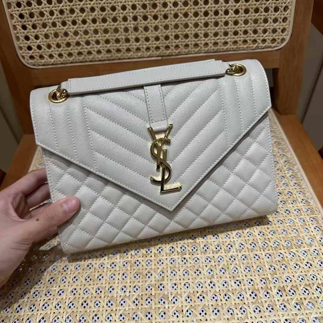 微信图片_20250612104441.jpg YSL envelope medium in quilted grain de poudre embossed leather - Image 1