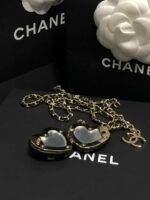 CHANEL Necklace - Image 6