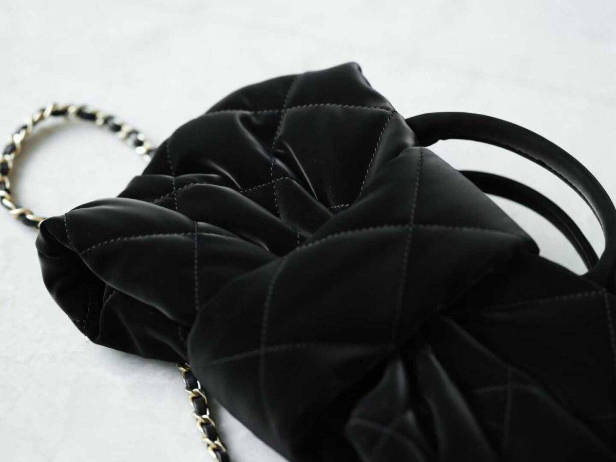 CHANEL Bow Bag - Image 7