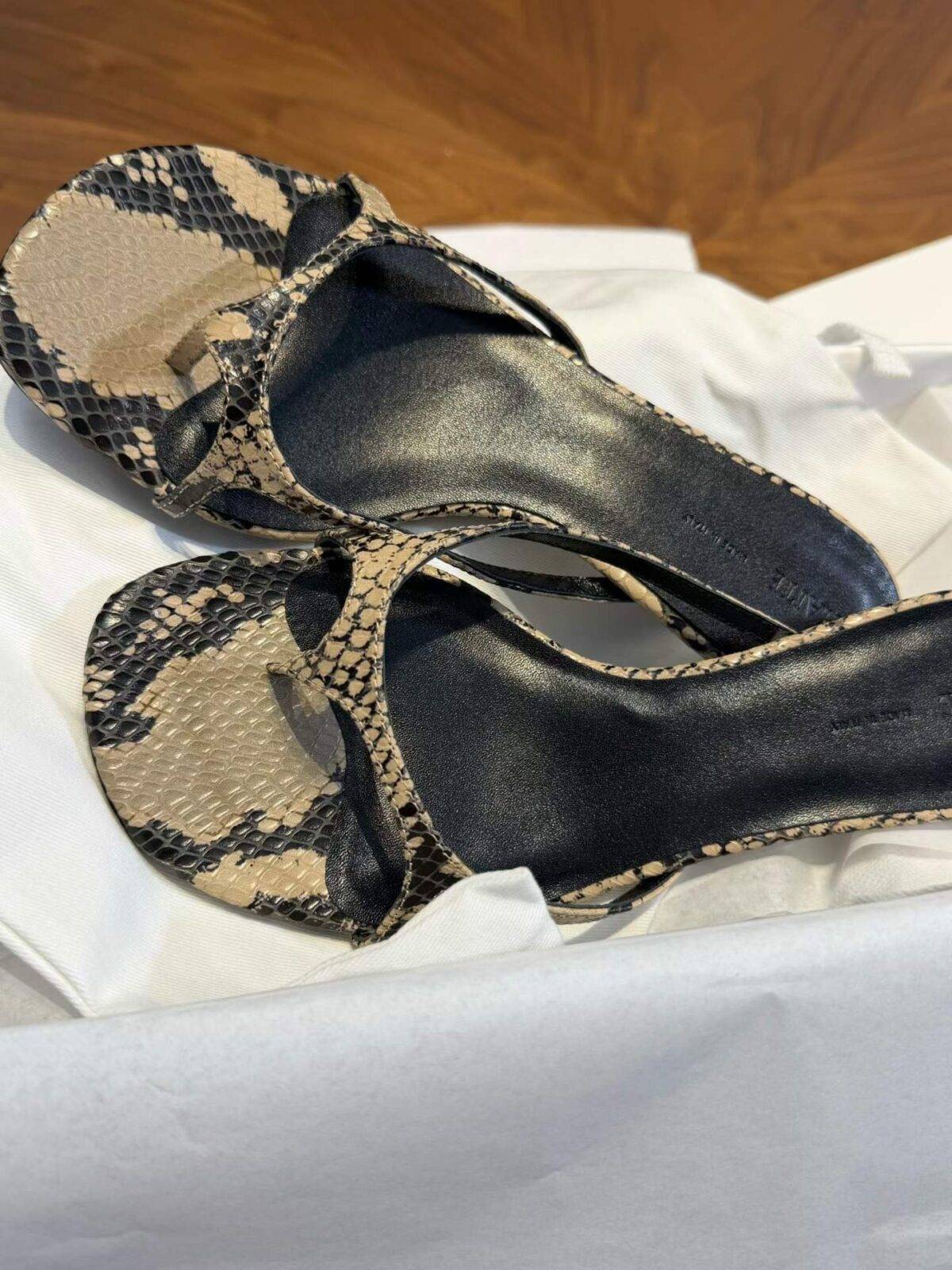 KHAITE Serpentine cat heel sandals - Image 8