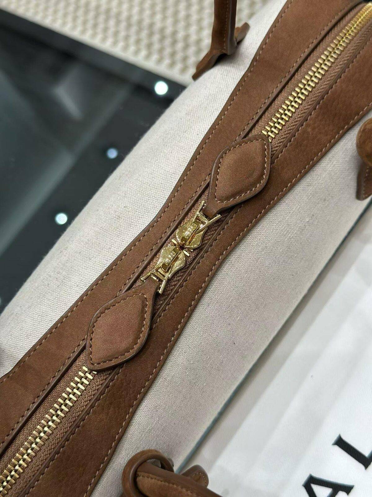 ALAIA LE TECKEL MEDIUM BAG IN CANVAS - Image 5
