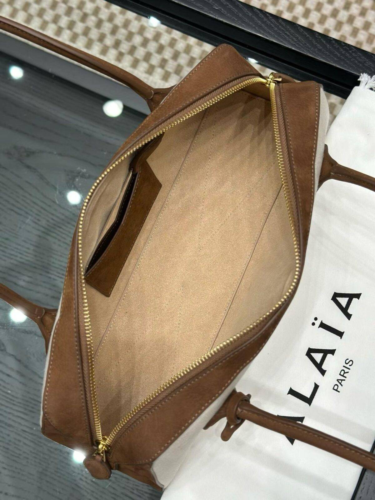 ALAIA LE TECKEL MEDIUM BAG IN CANVAS - Image 8