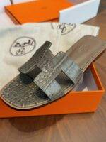 HERMES Slippers - Image 6