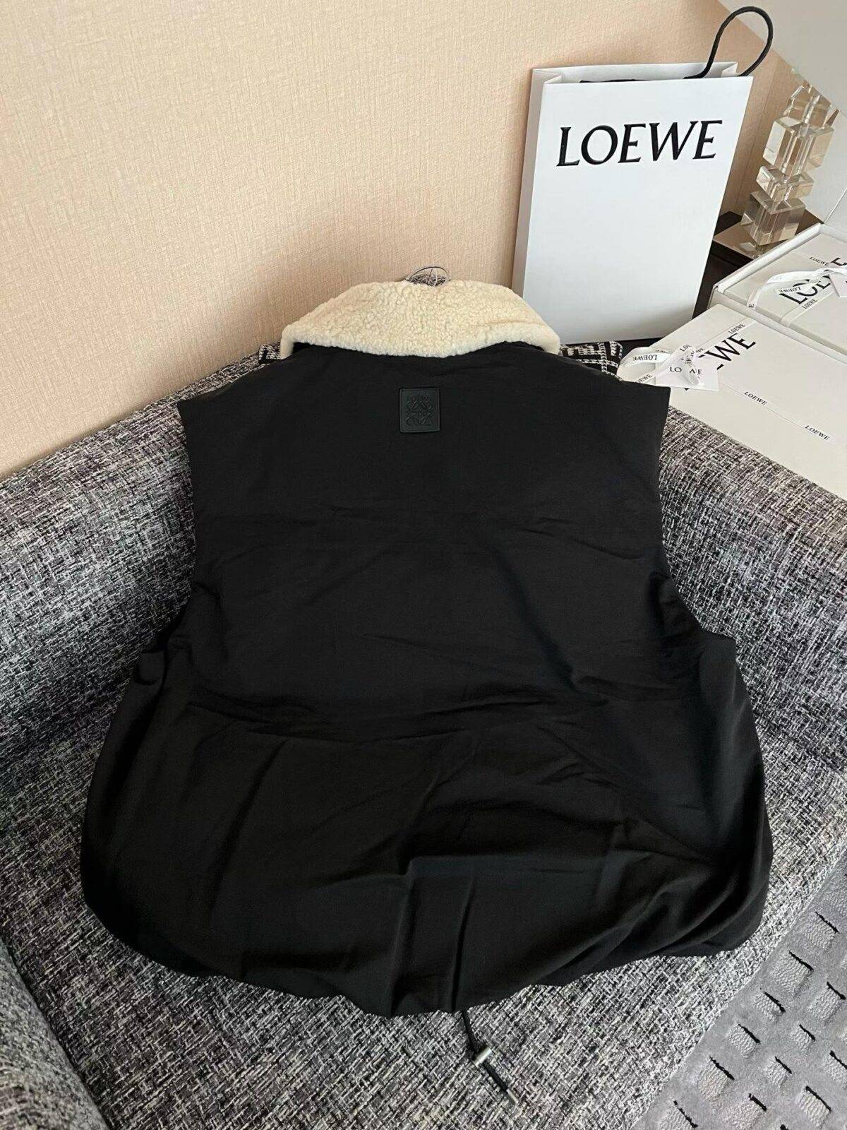 LOEWE   Vest - Image 15