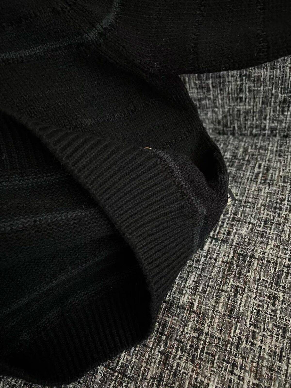LOUIS VUITTON Knitting - Image 6