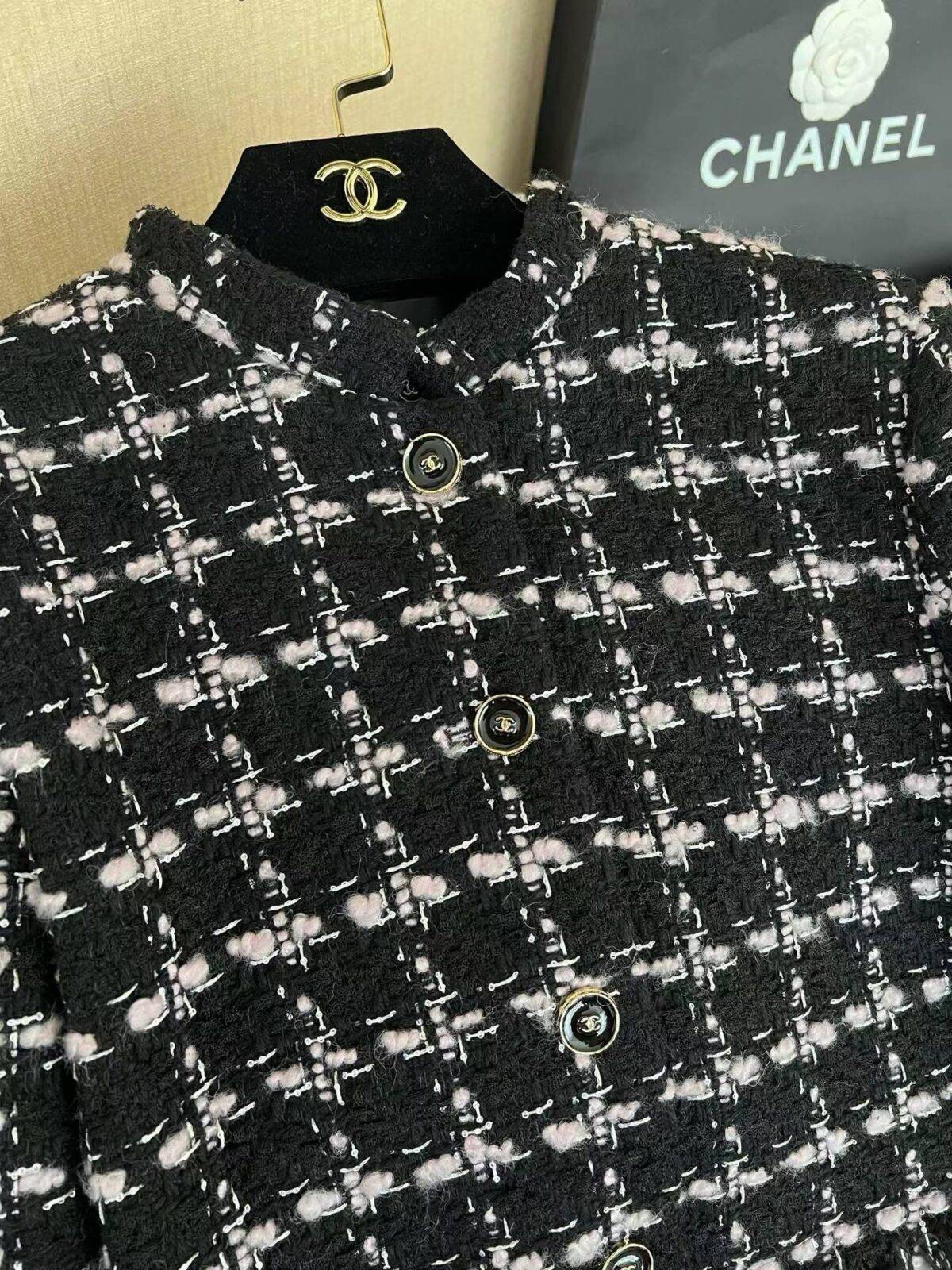 CHANEL  Long Coat - Image 6