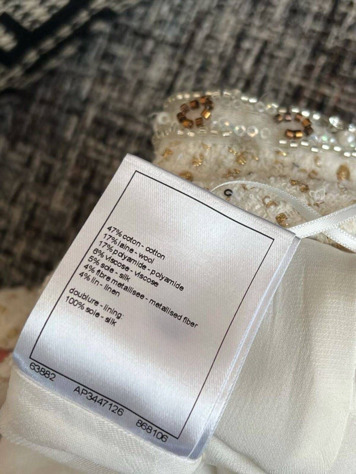 CHANEL Tank top - Image 8