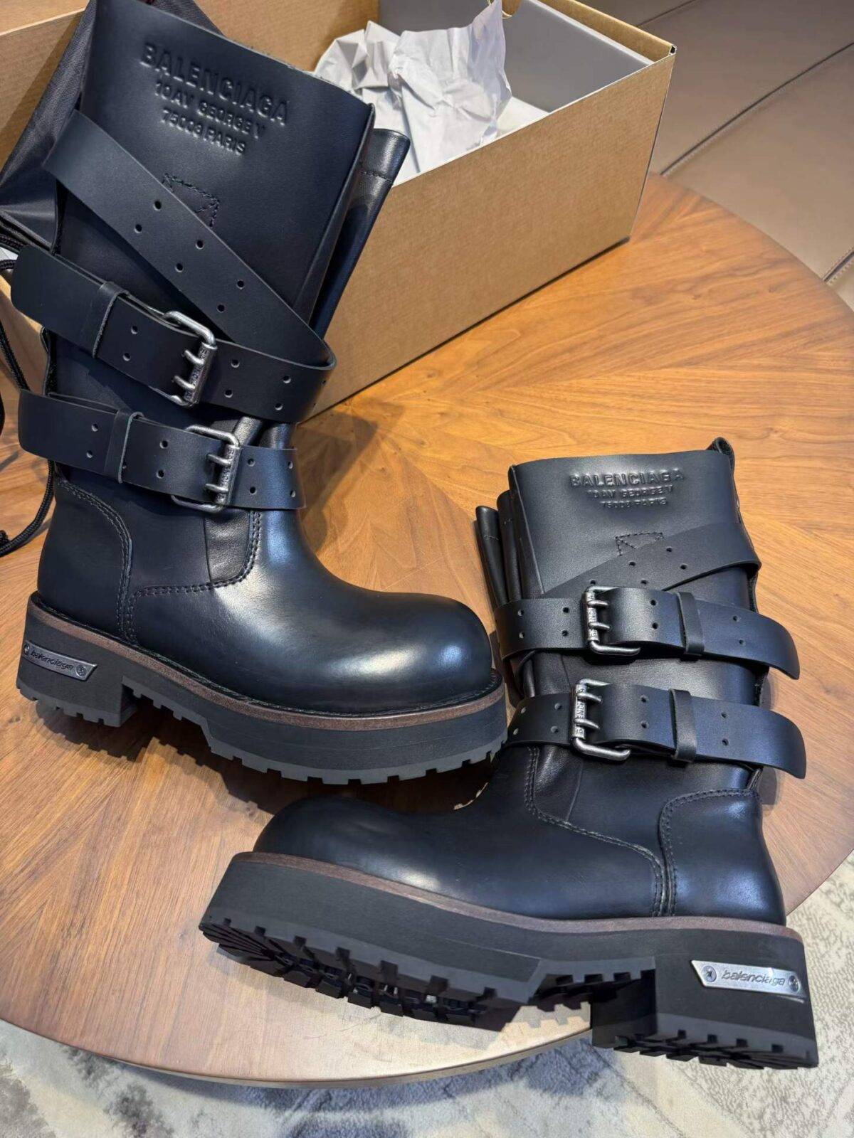 BALENCIAGA FW26 VENOM BOOTS - Image 6