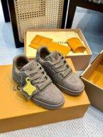 LOUIS VUUUITTON TRAINER Sneakers - Image 4