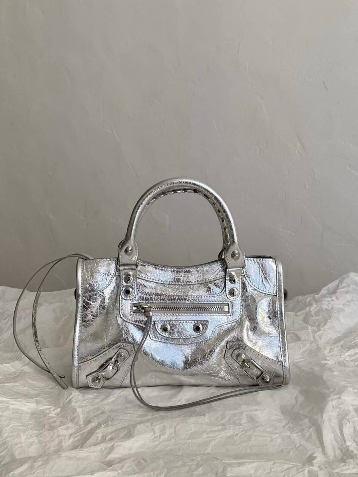 BALENCIAGA LE CITY BAG - Image 2