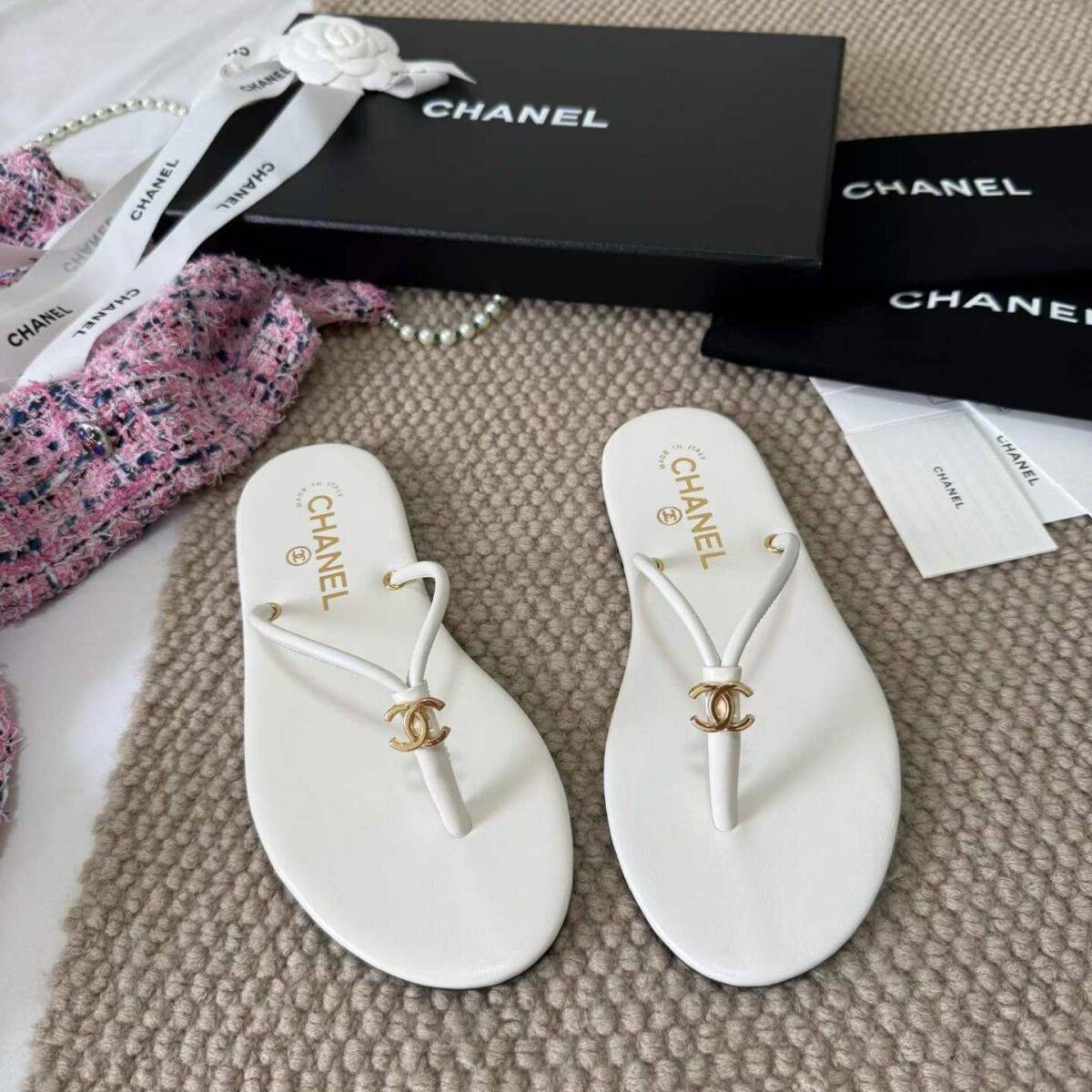 CHANEL Slippers - Image 10