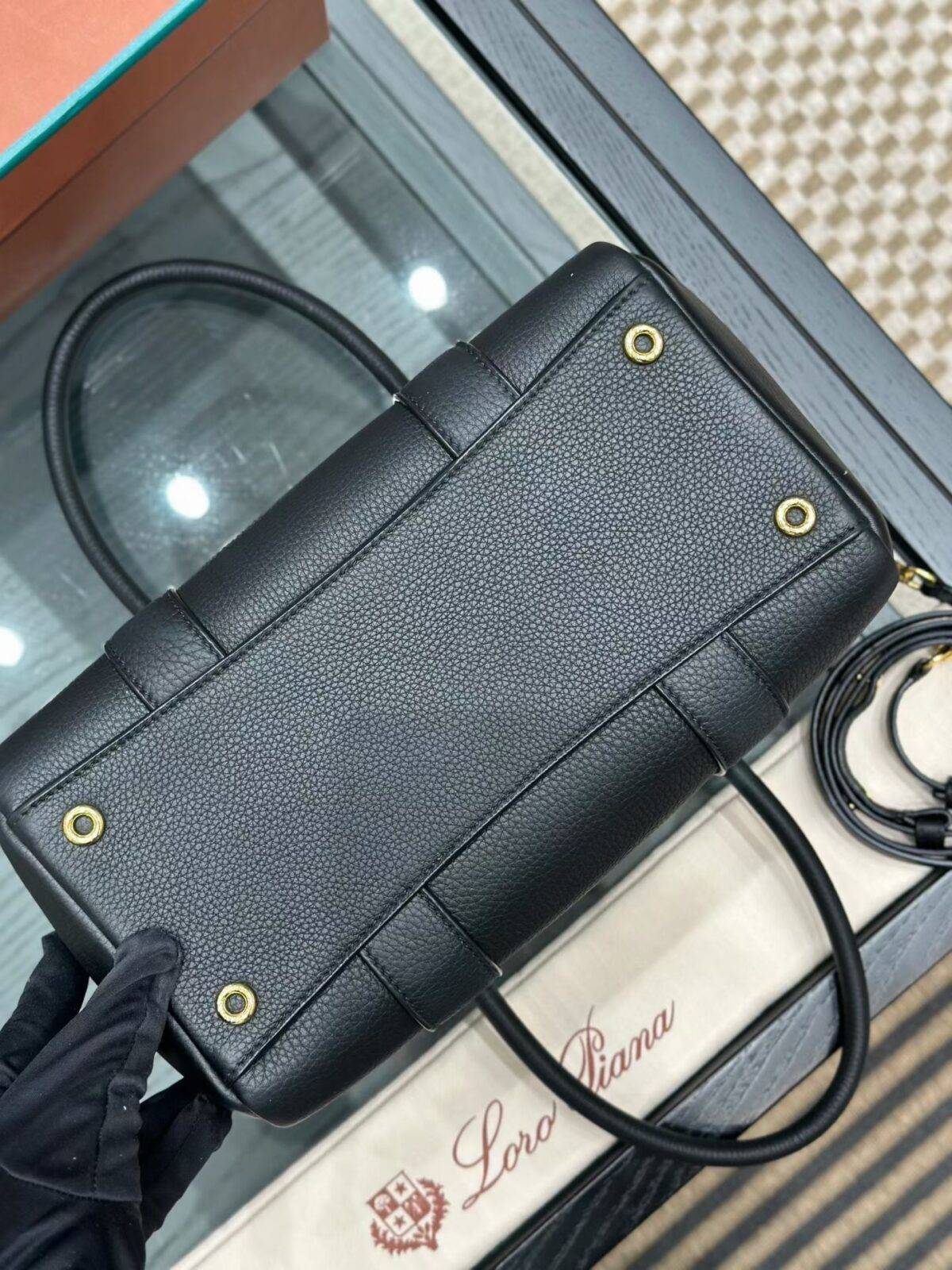 LORO PIANA  LOOM L25 - Image 16