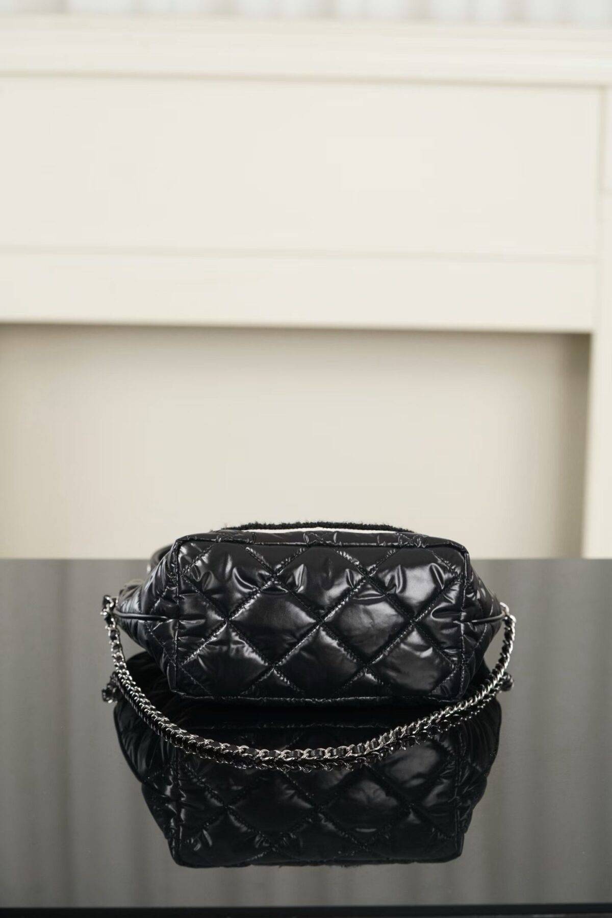 CHANEL 26N Hobo - Image 4