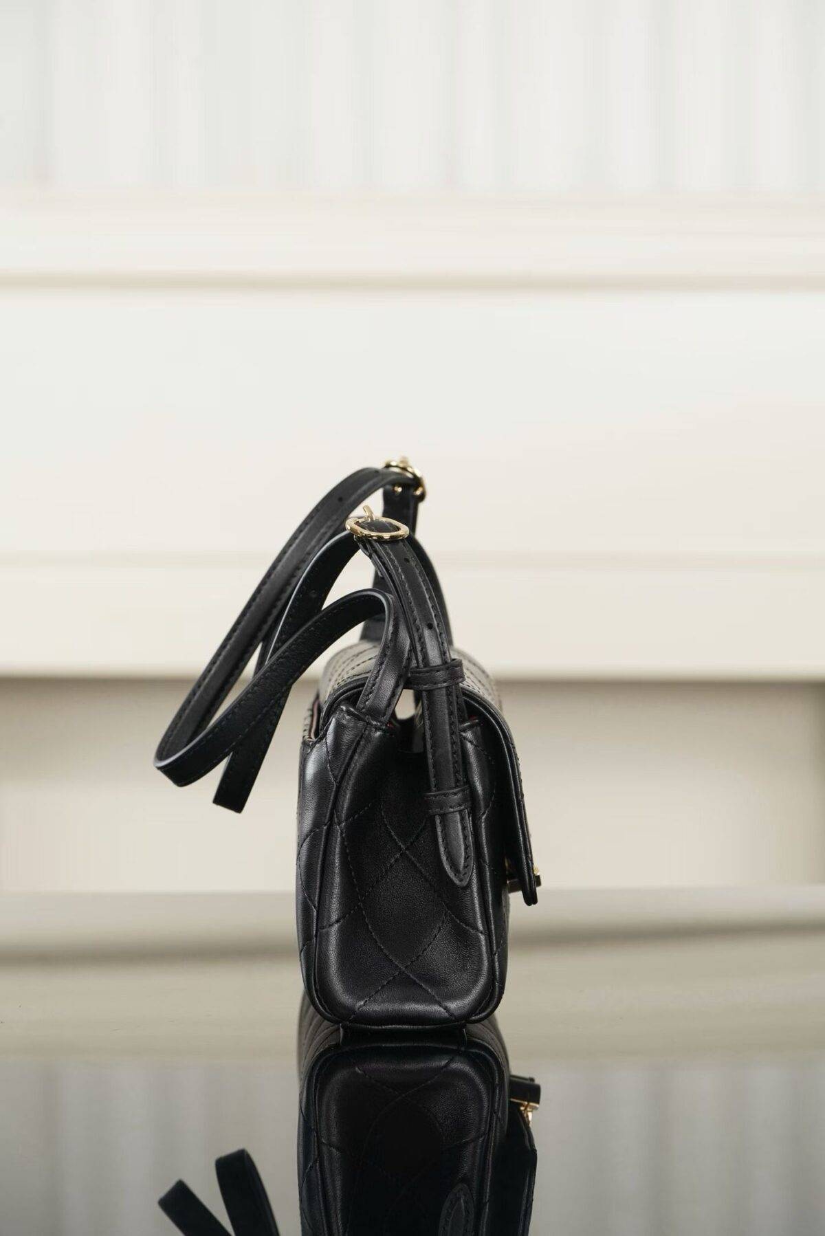 CHANEL 26K Flap bag - Image 3
