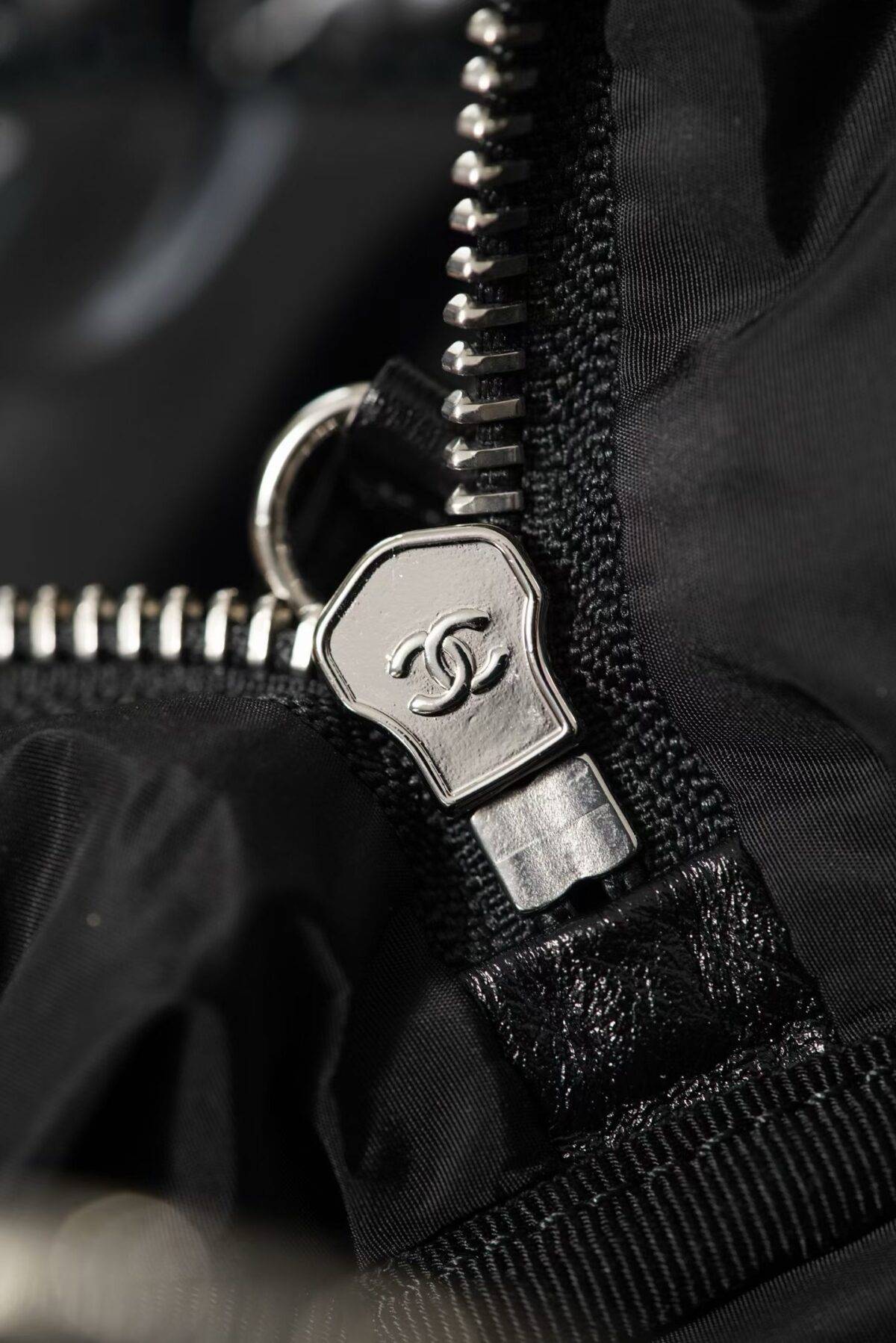 CHANEL 26N Large Bowling Bag - Image 8