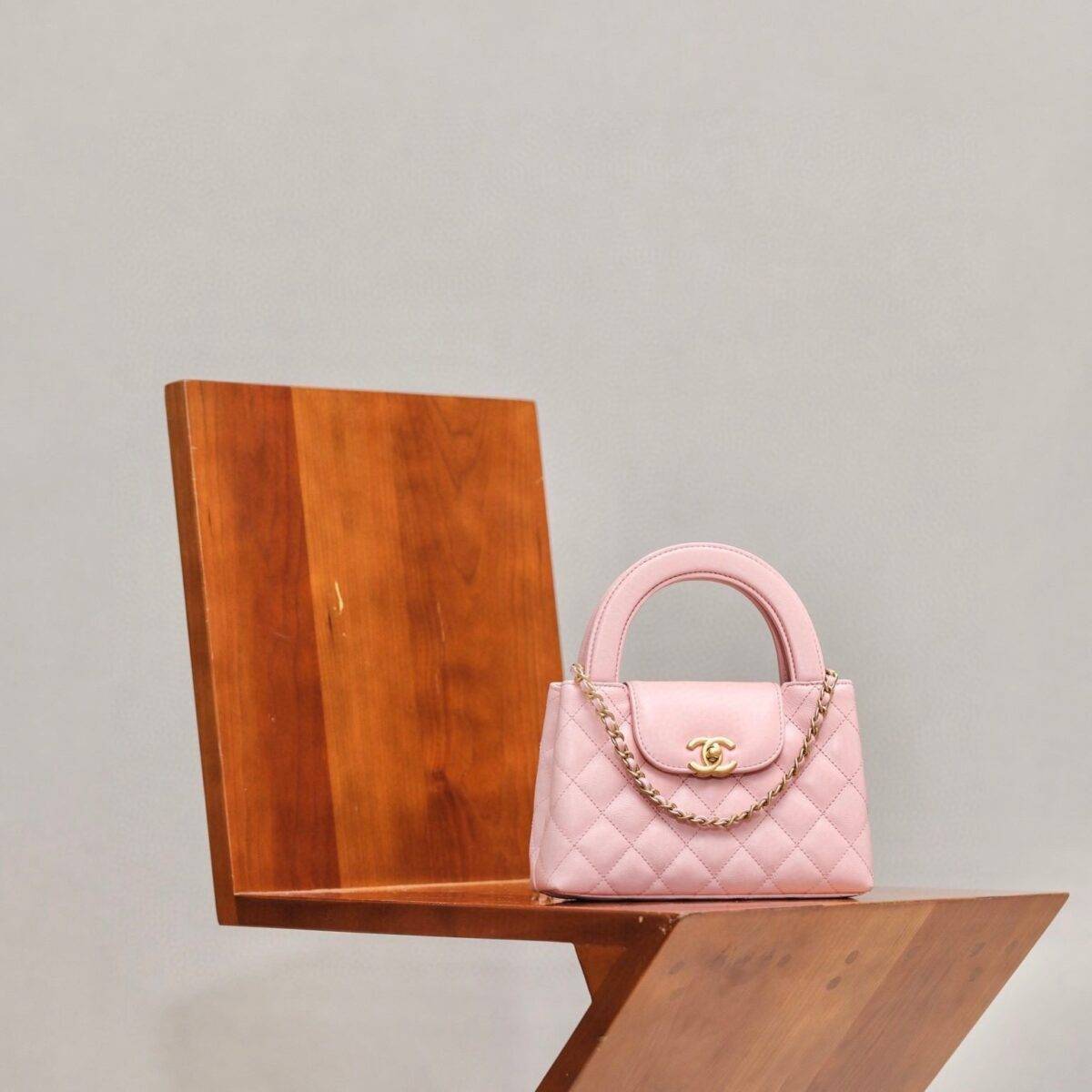 CHANEL 23K Clutch With Chain(Small) - Image 4