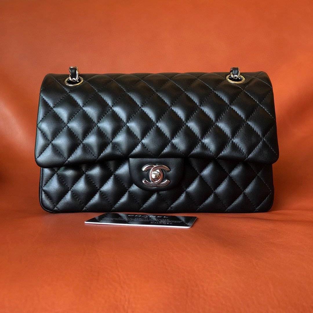 羊银-1.jpg CHANEL CF CLASSIC HANDBAG - Image 1