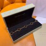 Van Cleef & Arpels Alhambra Bracelet, 5 motifs - Image 3